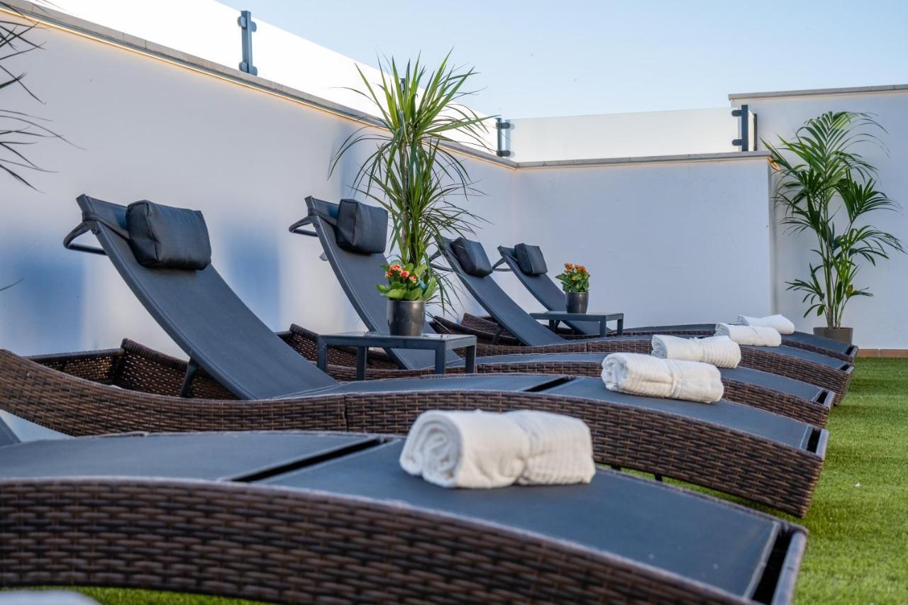 Juan De Austria Apartment Malaga Exterior photo